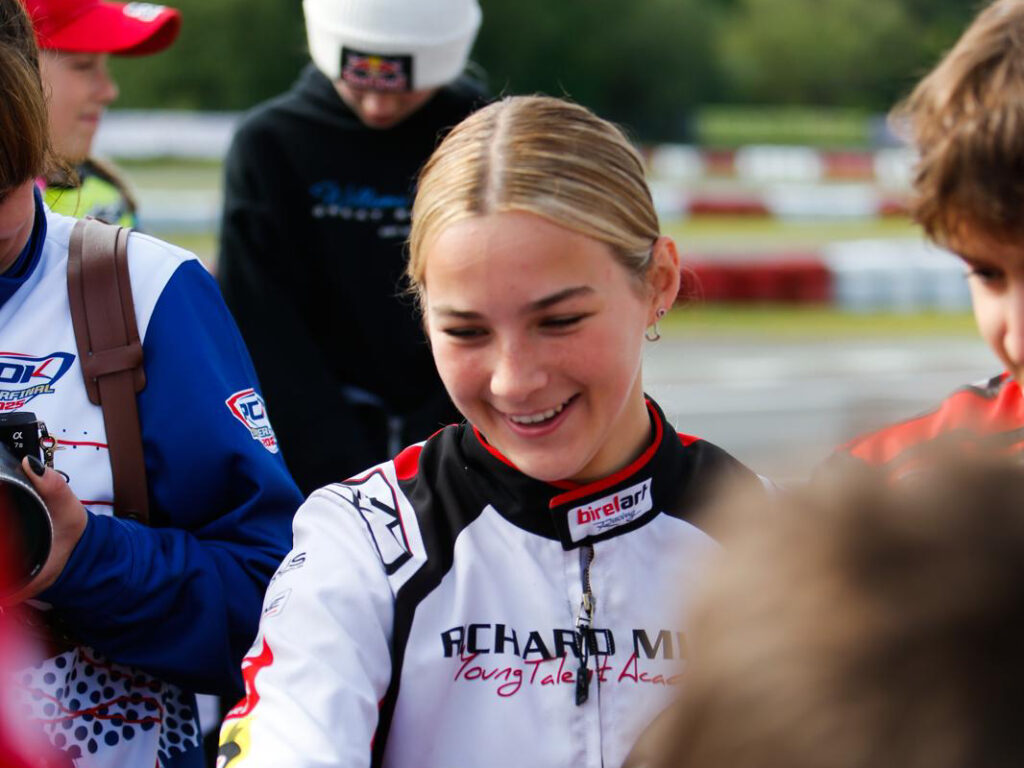 Julia Angelard